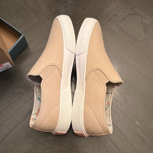 Vionic Canvas Slip-On Shoes - Groove - Picture 7 of 13